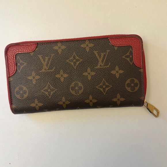 LV Monogram Zippy Retiro Wallet (2019) - Picture 1 of 7